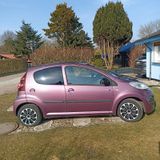Peugeot 107  Style envy lila schwarz TÜV/ ... - Peugeot 107: Bluetooth