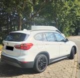 BMW  BMW X1 (F48) sDrive 18i + W/S Set  - BMW X1 Gebrauchtwagen in Hamburg