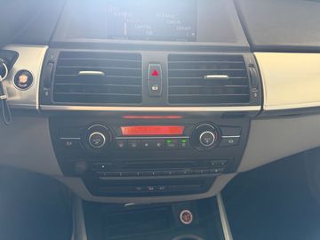 BMW X5 - 12