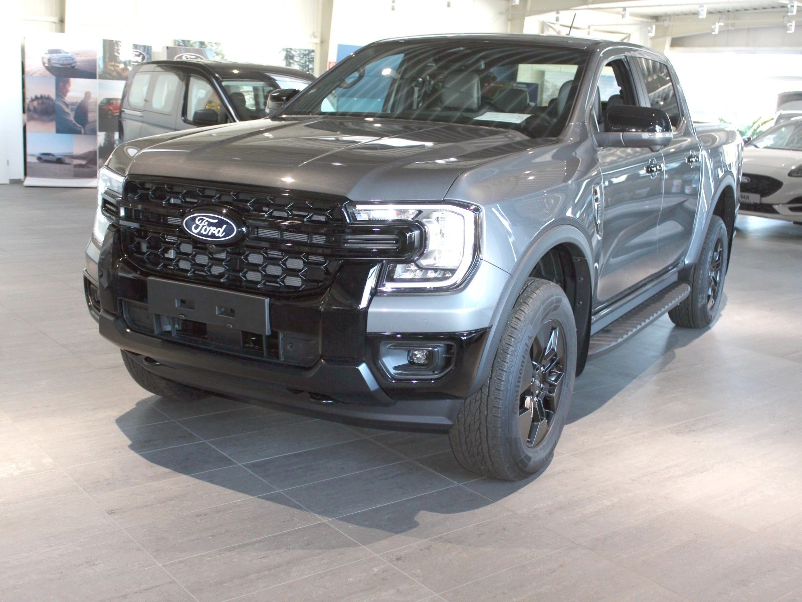 Fahrzeugabbildung Ford Ranger Plug-in-Hybrid Limited e-4WD Doppelkabine