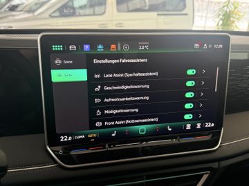 Volkswagen Tiguan 2.0TDI ELEGANCE DSG IQ MATRIX KAM ACC AHK