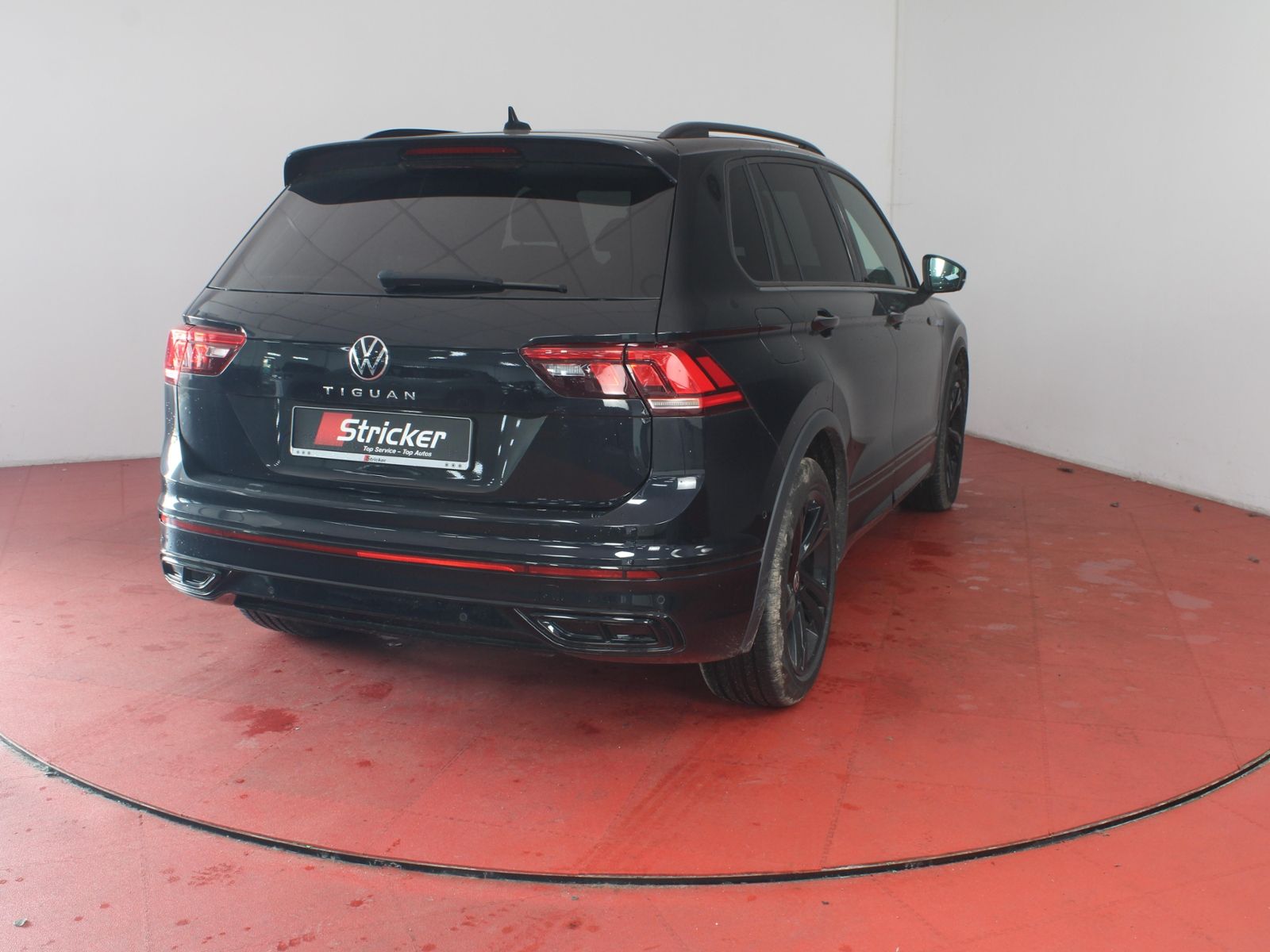 Volkswagen Tiguan R-Line Black Style 2.0TDI DSG 356,-ohne A foto 4