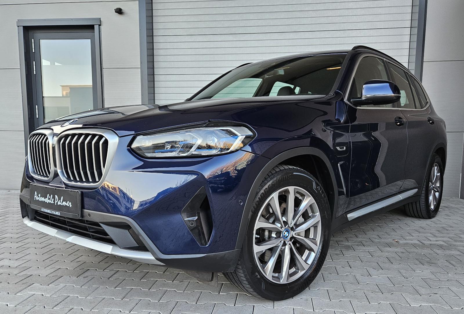 BMW X3 xDrive30e Leser/HUD/ Volleder 1Hand/19 Zoll