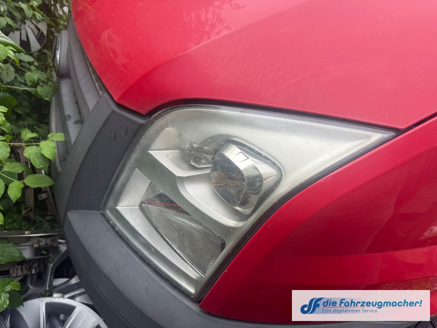 Fahrzeugabbildung Ford Transit Kombi 9.Si.*TOTALSCHADEN ohne Motor u.Ge