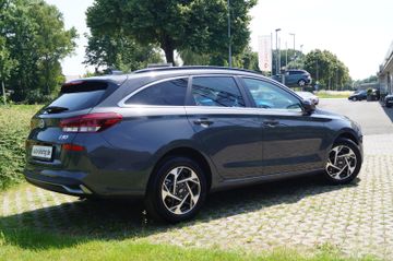Hyundai i30 cw 1.0 T-GDI DCT-NAVI-LED-KAMERA-KAMERA-SHZG