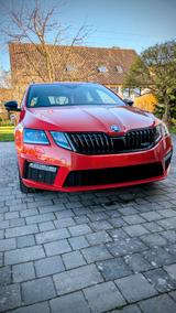 Skoda Octavia 2.0 TDI SCR DSG RS Combi RS - Skoda Octavia: RS TDI Dsg