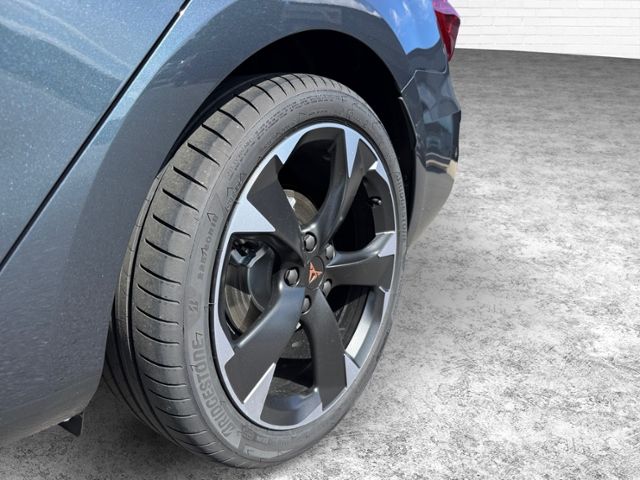 Fahrzeugabbildung CUPRA Leon Sportstourer 1.5 eTSI KLIMA LED NAVI ALU