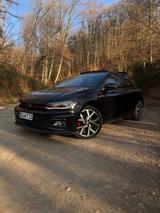 Volkswagen Polo 2.0 TFSI mit pano und vielem mehr !!