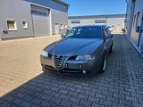 Alfa Romeo 166 3.2 V6 24V Progression Progression - Alfa Romeo 166: V6