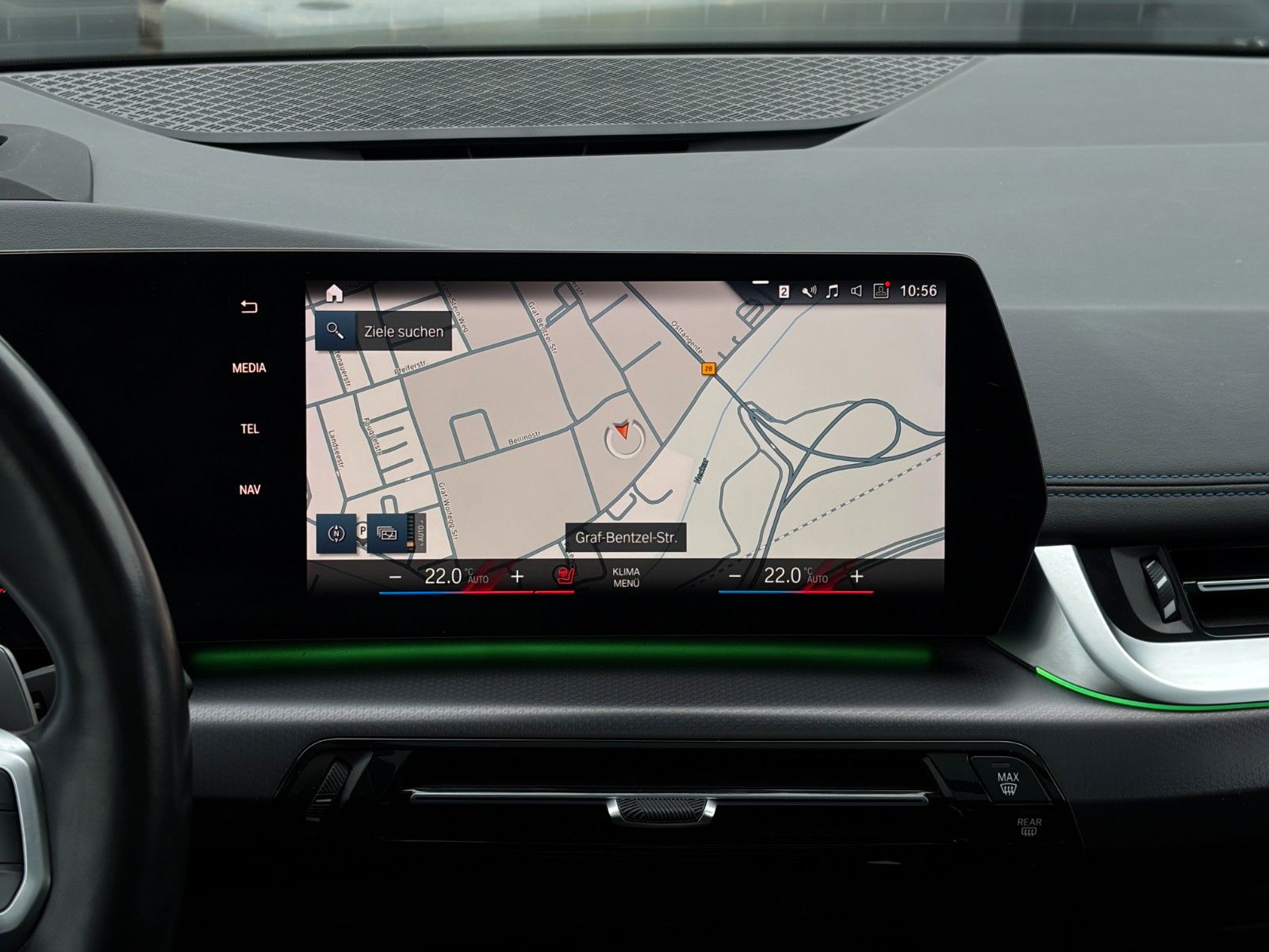 Fahrzeugabbildung BMW 223i Active Tourer M Sport Pano Massage H&K AHK