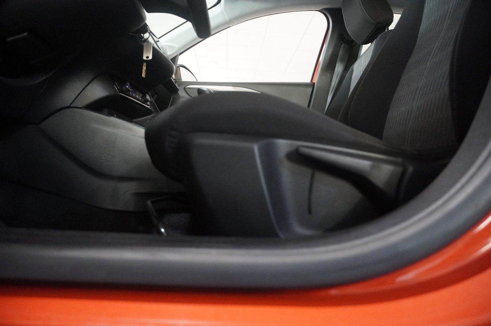 Fahrzeugabbildung Opel Corsa F 1.2 EDITION KLIMA/PDC/USB/TEMP./BT