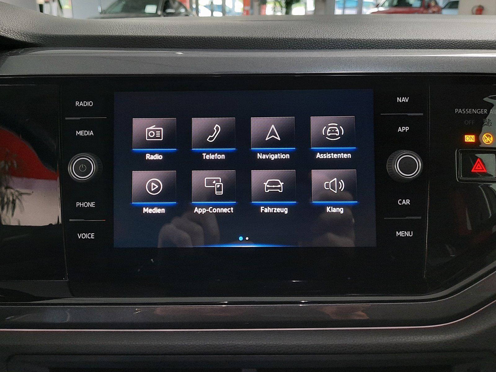 Fahrzeugabbildung Volkswagen Polo Highline TSI DSG *Klima*PDC*Sitzhzg*App-Co*