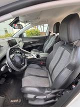 Peugeot 5008 - 7 Sitzer - Peugeot aus 2017