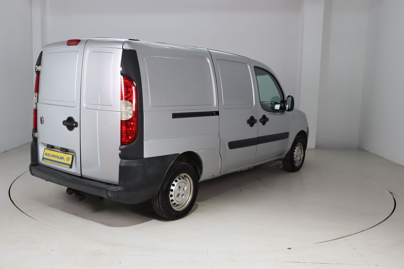 Fahrzeugabbildung Fiat Doblo Cargo 1.3 JTD MAXI Kühlwagen