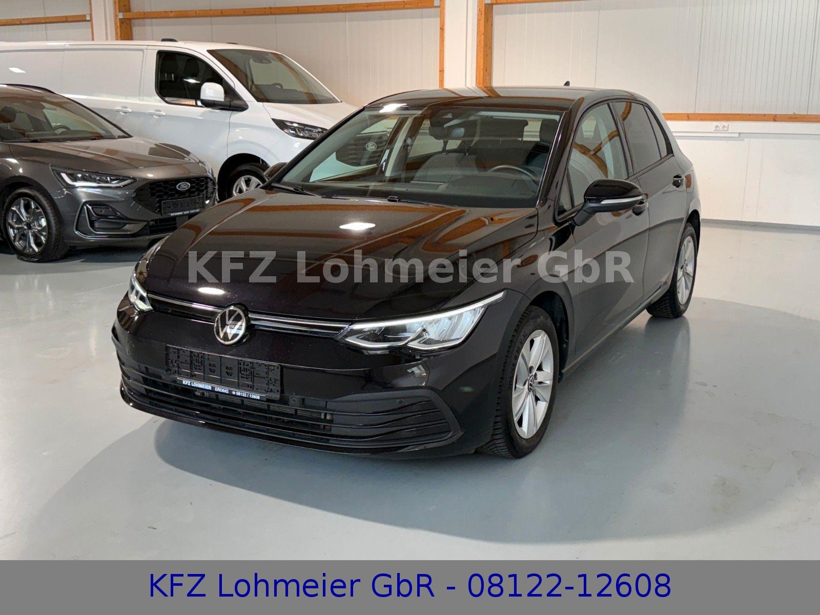 Volkswagen Golf VIII Lim. Life 2.0 TDI *Navi*LED*SH*UVM.*