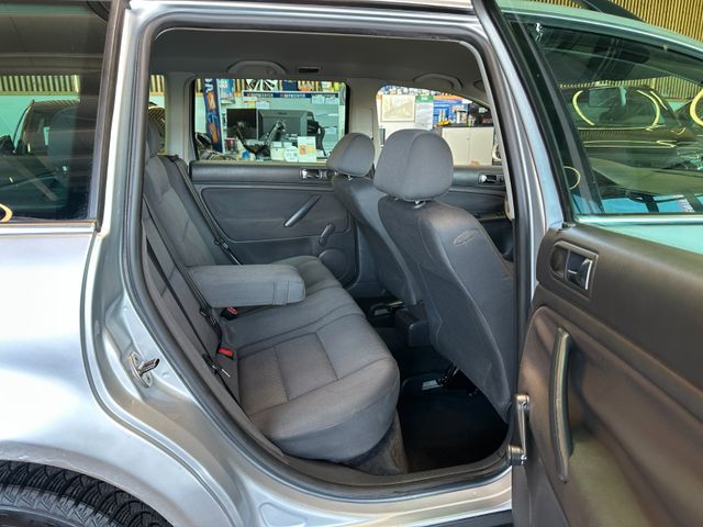 Volkswagen Passat*SZHZ*KLIMAAUTOMATIK*TÜV 092028*