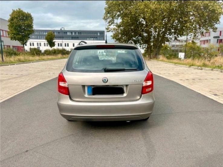 Skoda Fabia 2008 — photo 7