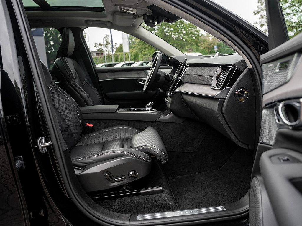 Volvo XC90 T8 Ultra Bright AHK B&W LUFTFEDERUNG imagem 2