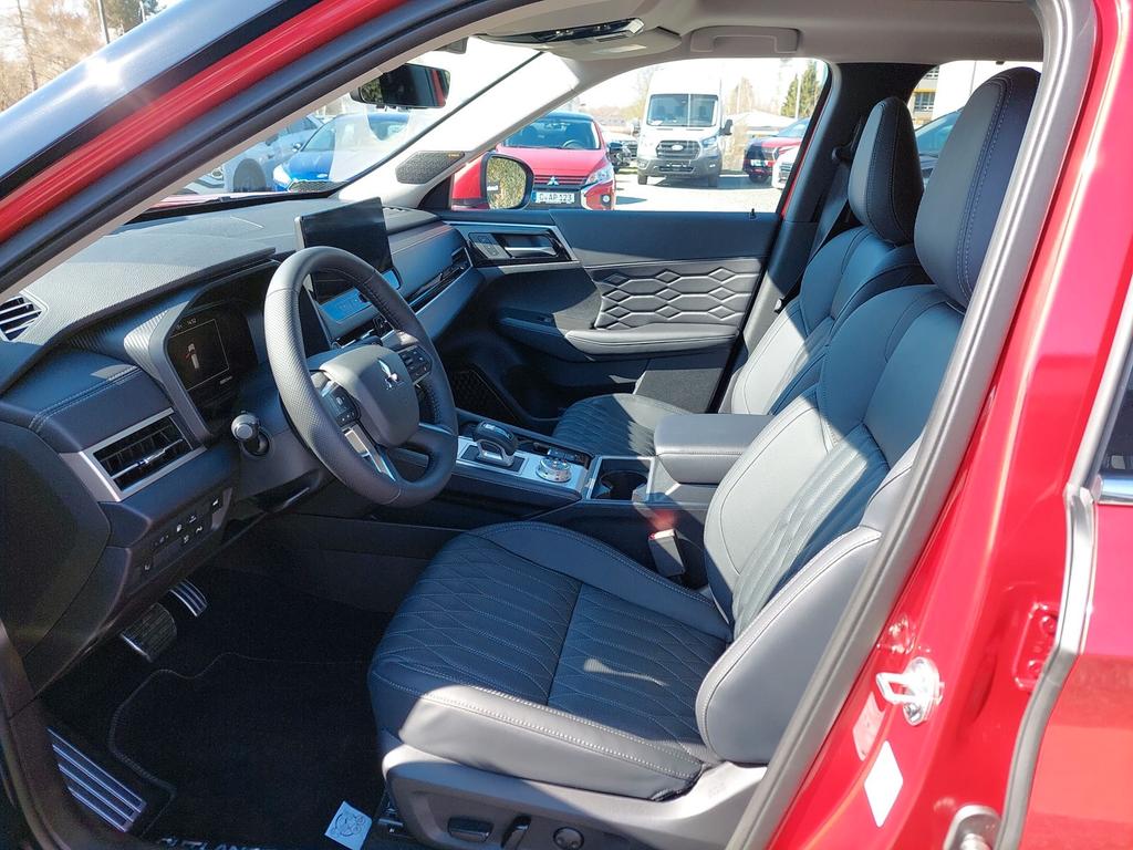 Mitsubishi Plug-in Hybrid Outlander