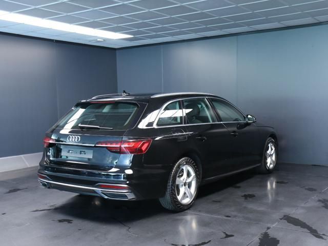 Audi AUDI A4 Avant 35 TDI 163CV S Tronic Business Adv imagem 3