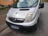 Opel Vivaro 2.0 - gebrauchte Opel Vivaro aus dem Jahr 2010