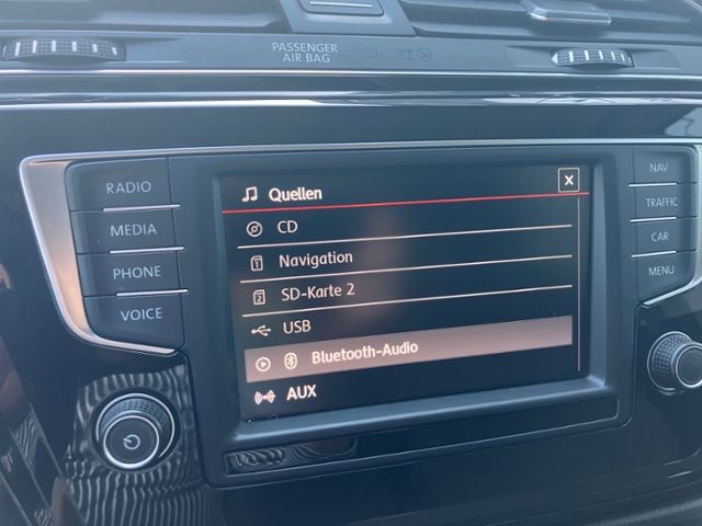 Touran 1.4 TSI Highline BMT Klima LED Navi Alu