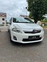 Toyota Auris Hybrid Life 1,8-l-VVT-i - Toyota aus 2011 mit Hybrid-Antrieb