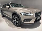 Volvo V60 Cross Country D4 AWD Geartronic Pro - gebrauchte Volvo V60 Cross Country aus dem Jahr 2020