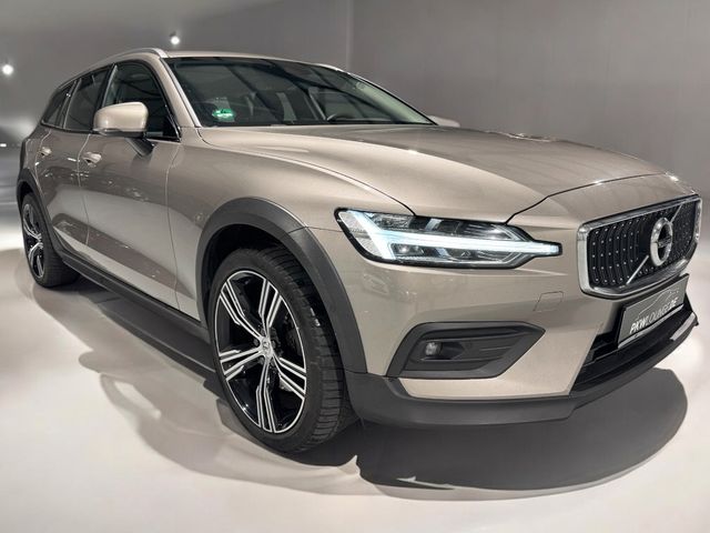 Volvo V60 Cross Country D4 AWD Geartronic Pro