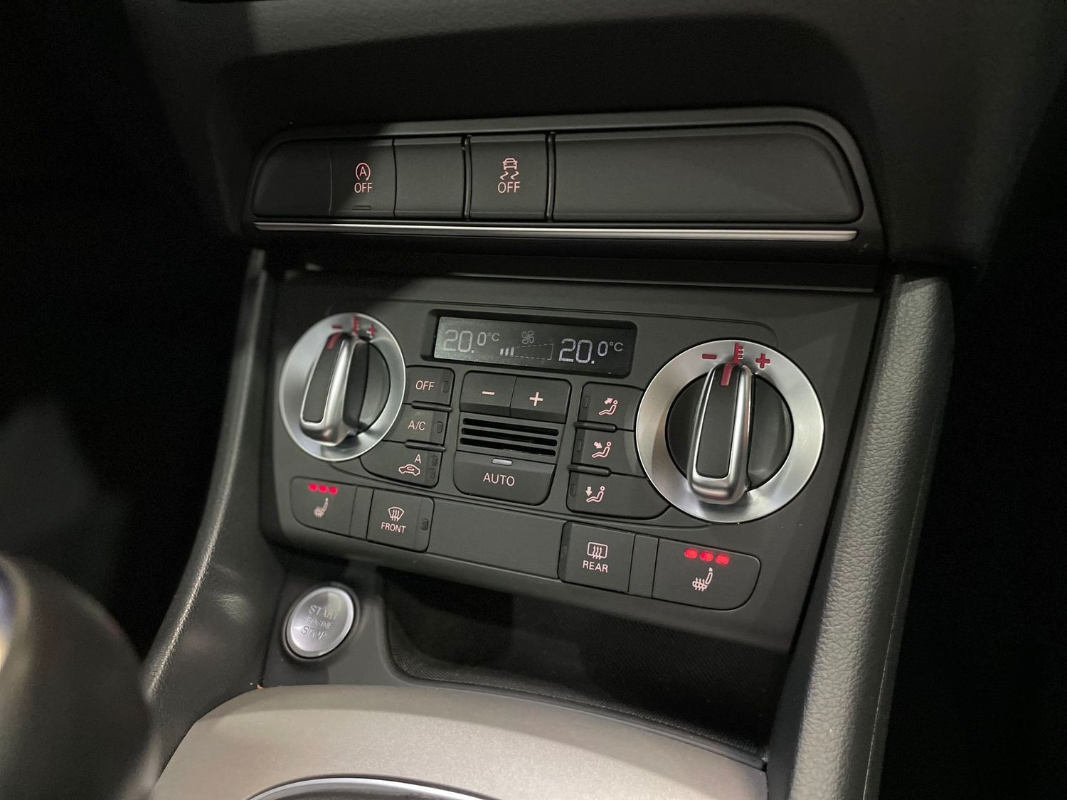 Fahrzeugabbildung Audi Q3 2.0 TFSI quattro S-Line #AHK#Xenon#Navi