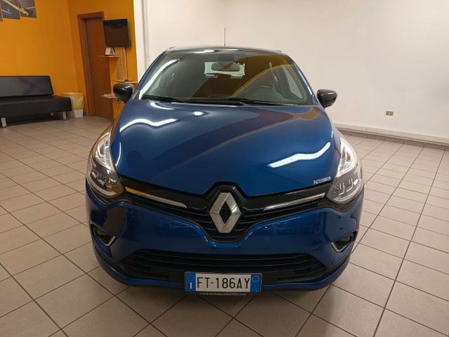 Renault Clio dCi 8V 90 CV 5 porte Moschino Inten