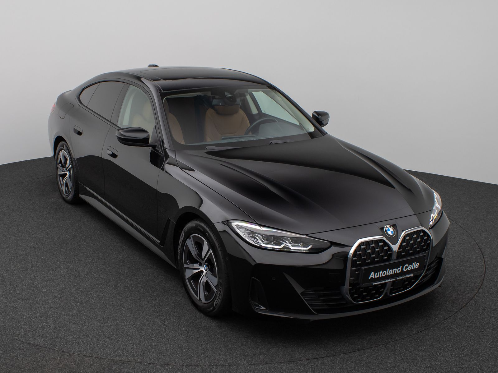 Fahrzeugabbildung BMW 420 Gran Coupé  Glasdach Kamera DAB HiFi Sport