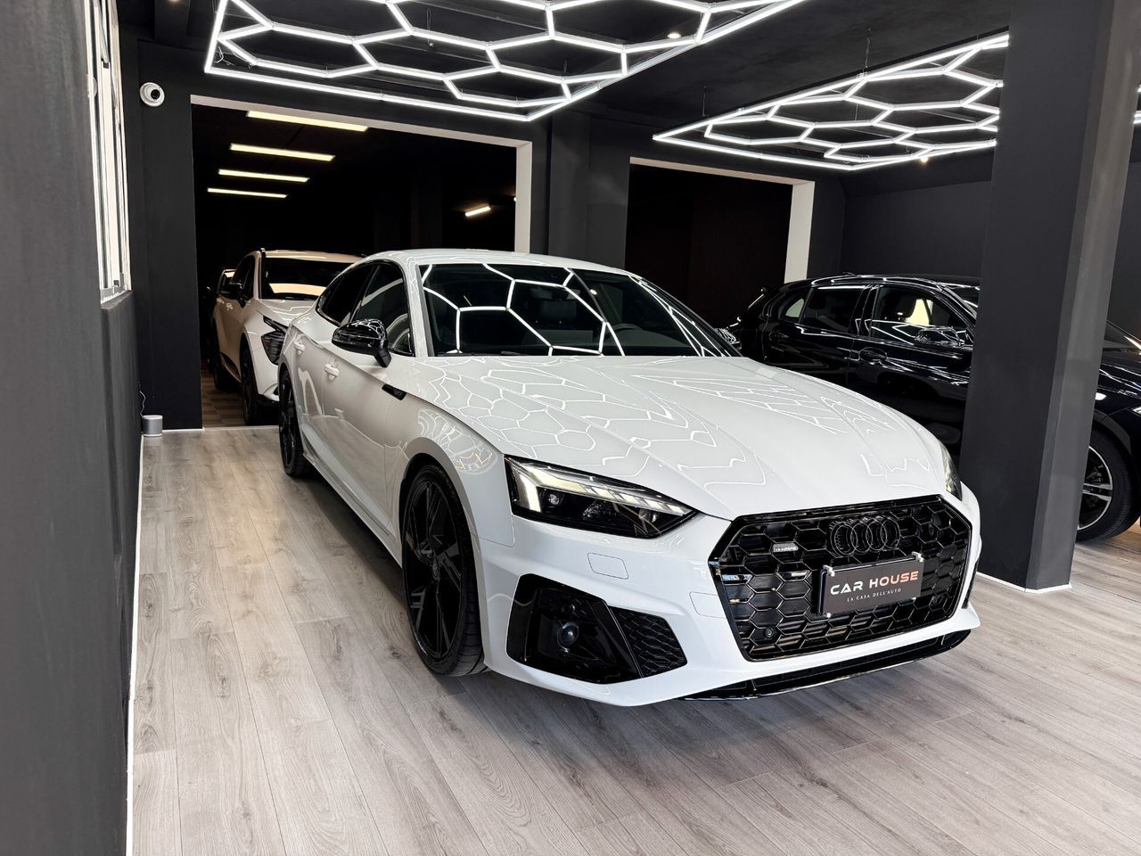 Audi A5 45 2.0 TFSI MHEV 265CV SLINE AUTO imagem 3