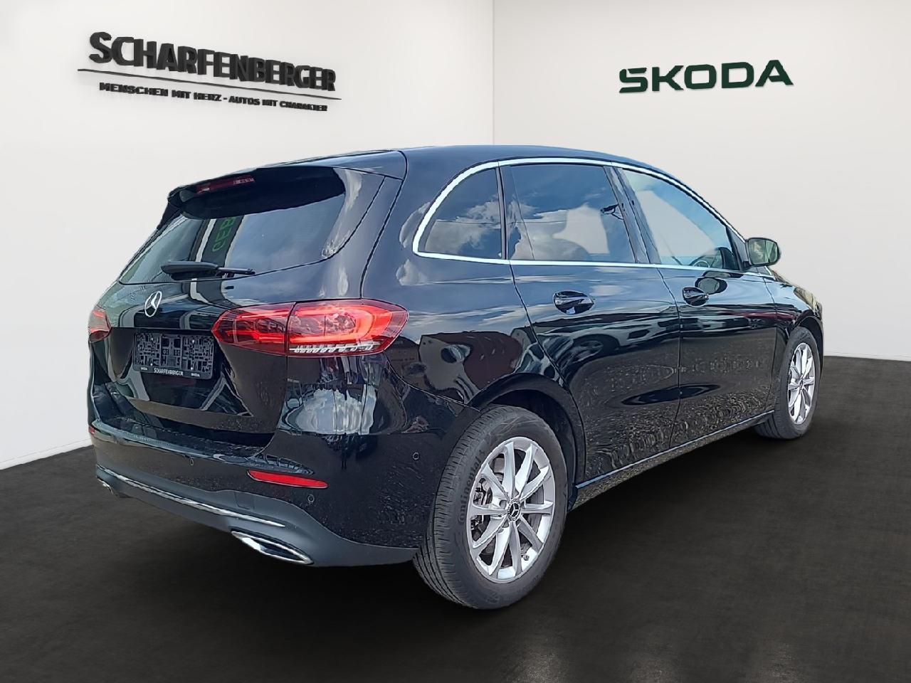 Mercedes-Benz B 250 Progressive *NAVI,RFK,TWA,LED*