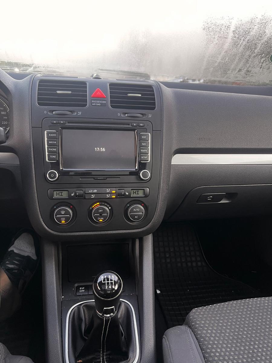 Volkswagen Golf 2008 — photo 11