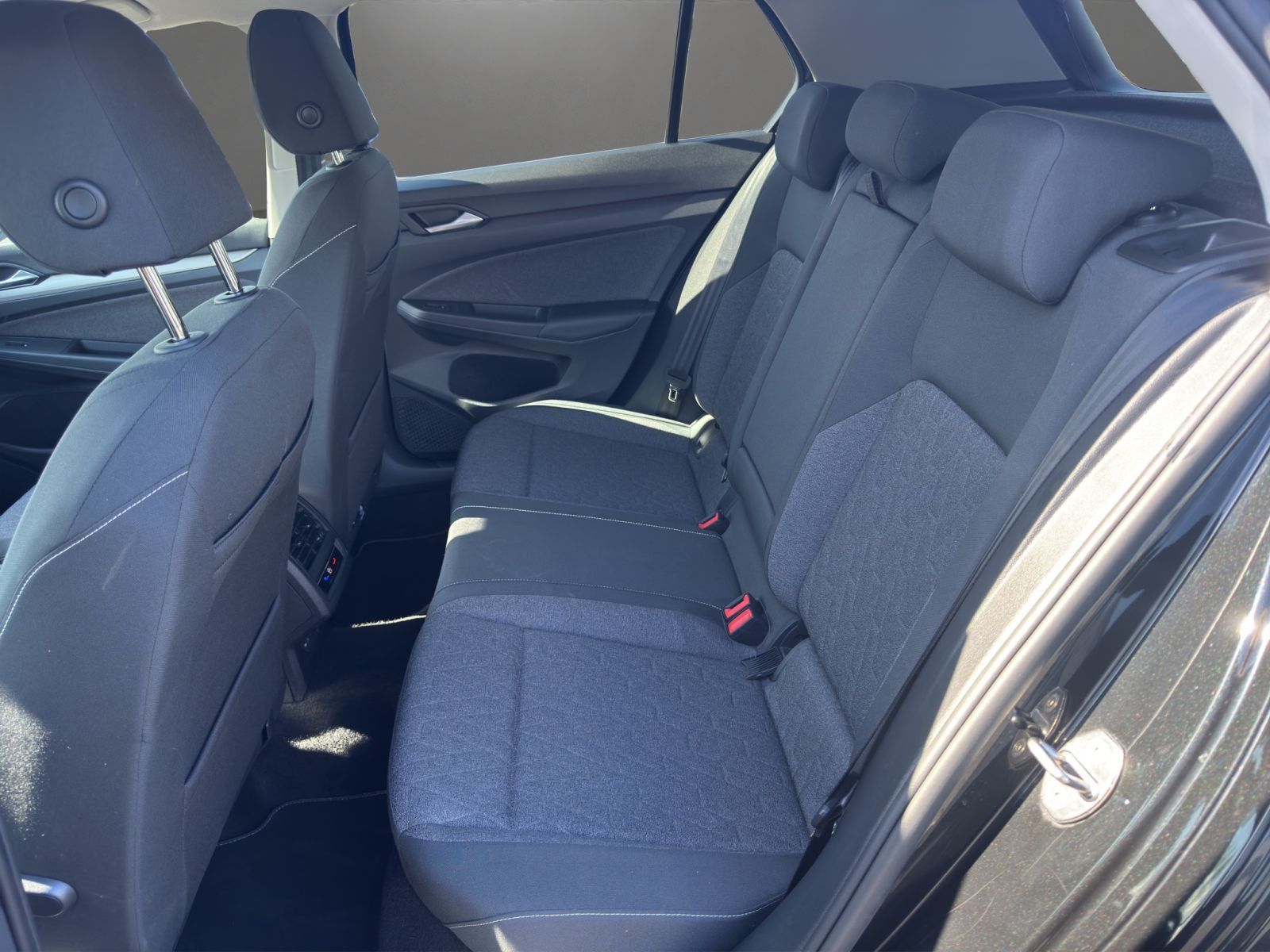 Volkswagen Golf - Bild 11