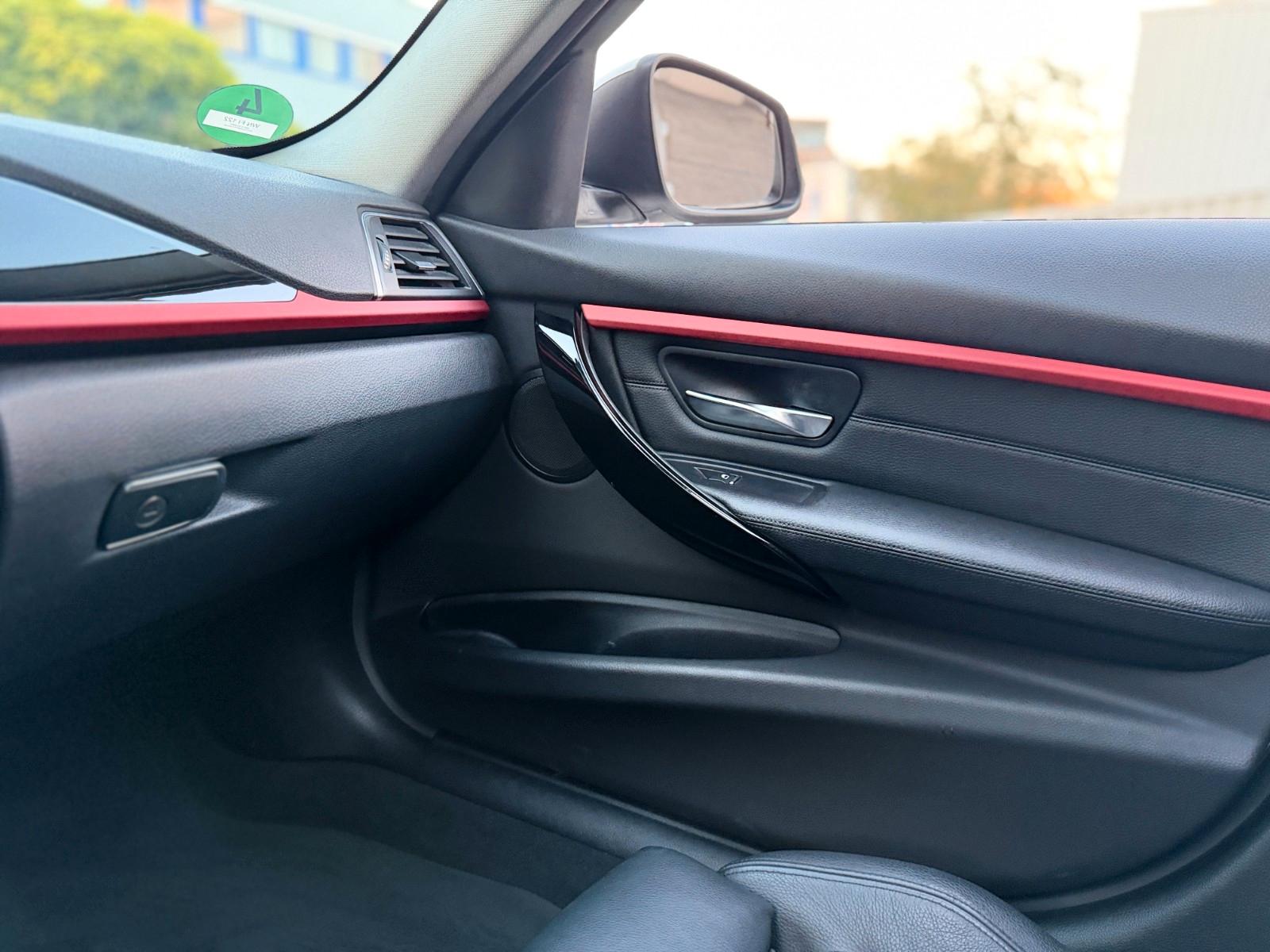 BMW 318 i Sport Line