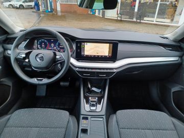 Fahrzeugabbildung SKODA Octavia Combi 1.5 TSI STYLE DSG Navi/LED/ACC