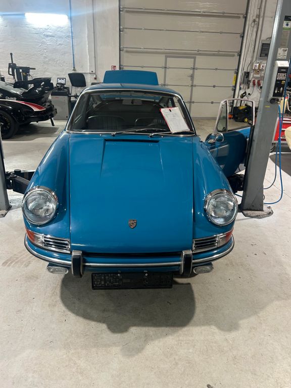 Porsche 912