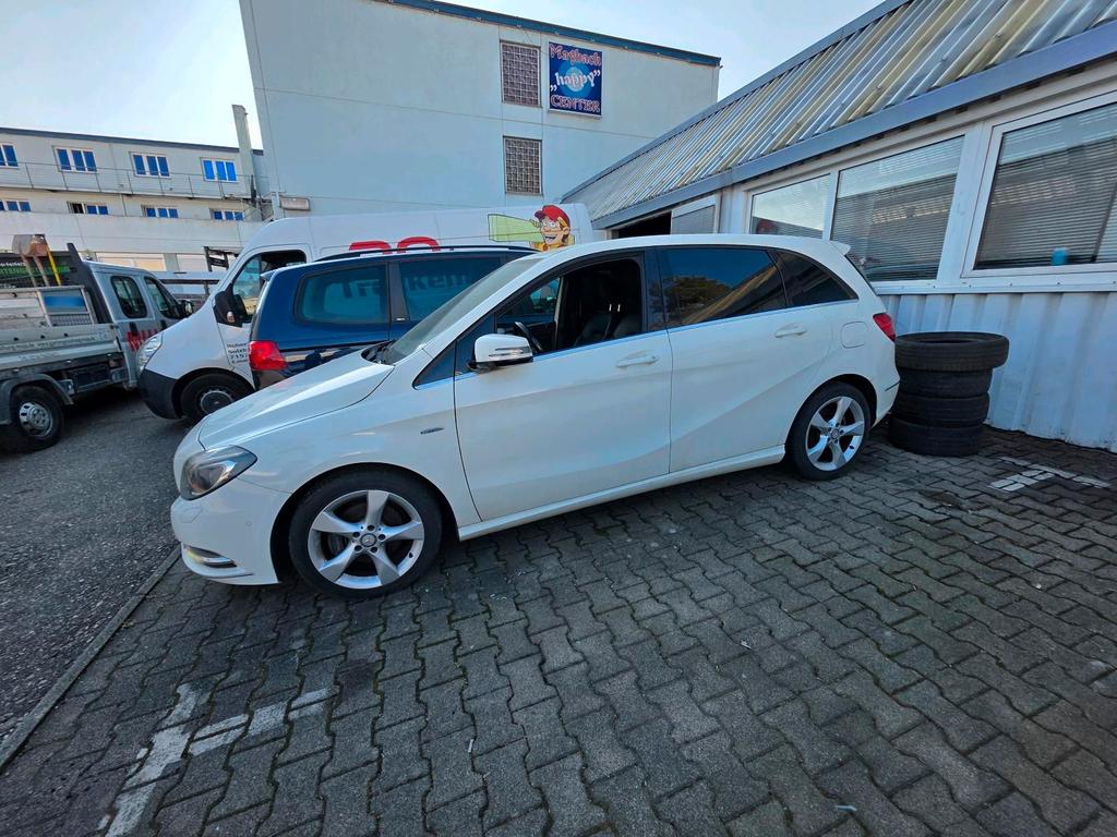 Mercedes-Benz B Klasse 180 Blue Efficiency