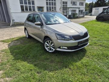 Fotografie Skoda Fabia 1.2l TSI Style Green tec 1.2 TSI EU6 Style