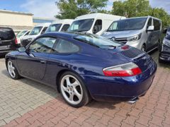 Fahrzeugabbildung 996 911 Carrera Coupe MOTORSCHADEN Deutsches Aut