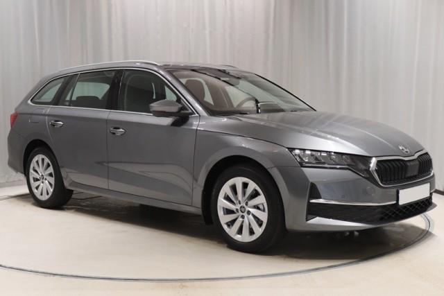 Skoda Neuer Octavia Combi Selection 1.5 TSI mHEV 7DSG 