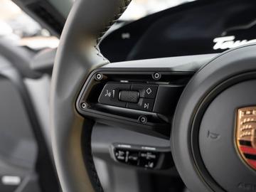 صورة مصغرة 27 لـ 2025 Porsche TAYCAN