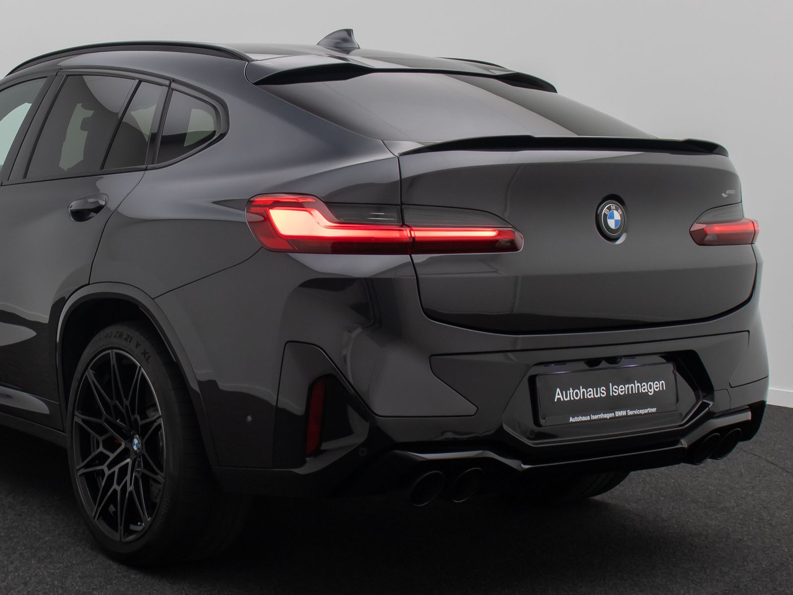 Fahrzeugabbildung BMW X4 M COMPETITION Bel&uuml;ftung H/K 360&deg;HUD 21Zoll