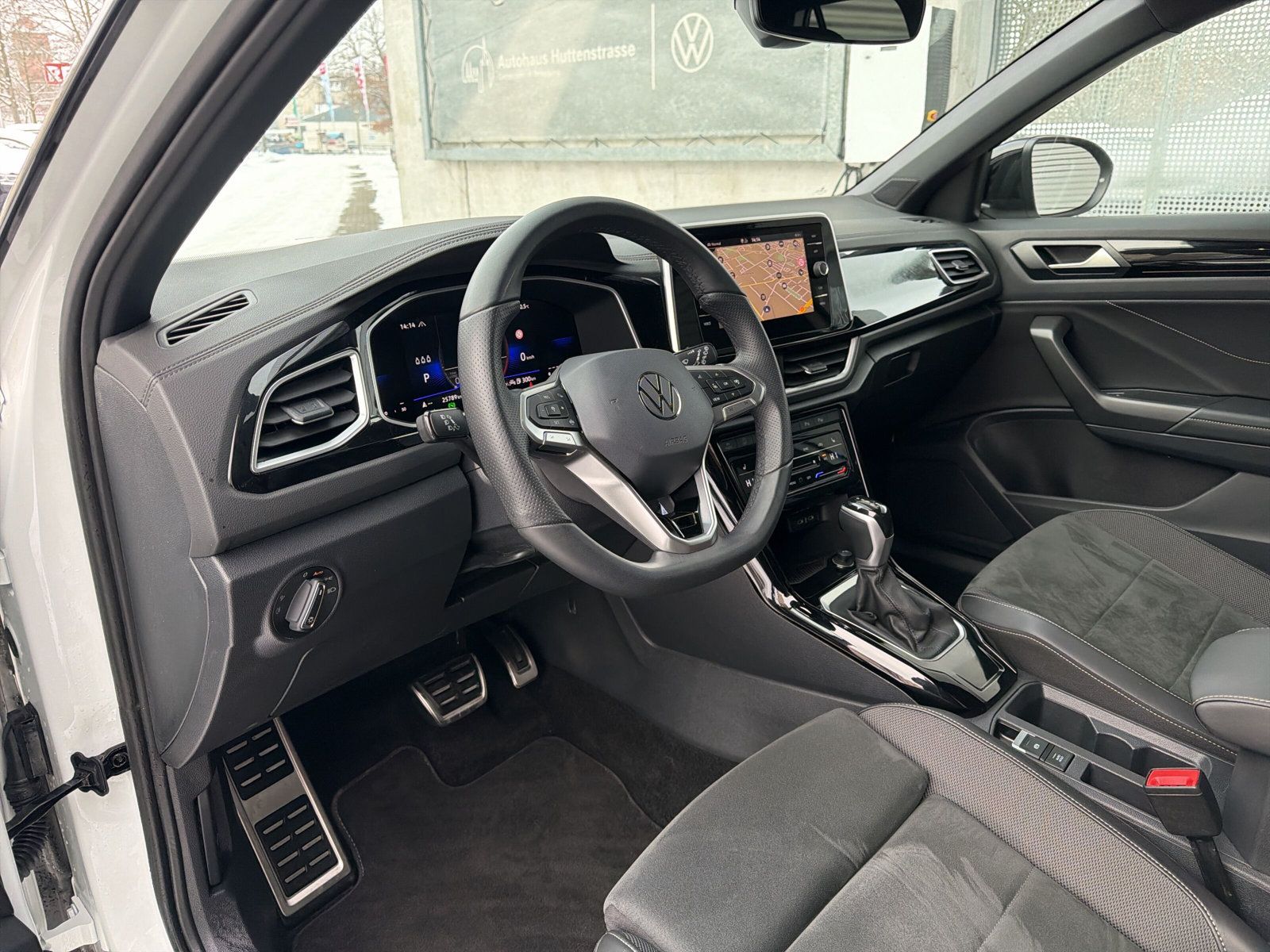 Volkswagen T-Roc - Bild 14