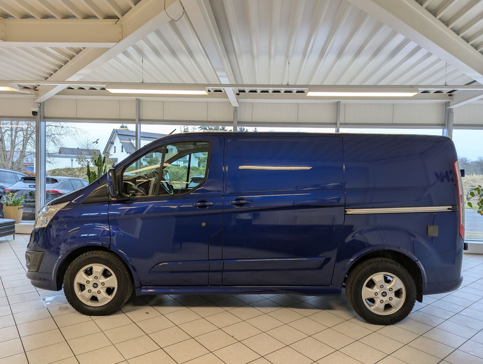 FORD Transit Custom 290 Sport Camper-Umbau Klima AHK - Image 5