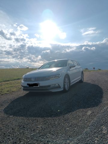 VW Passat 2.0 TDI SCR 140kW DSG 4MOT Comf. Vari...