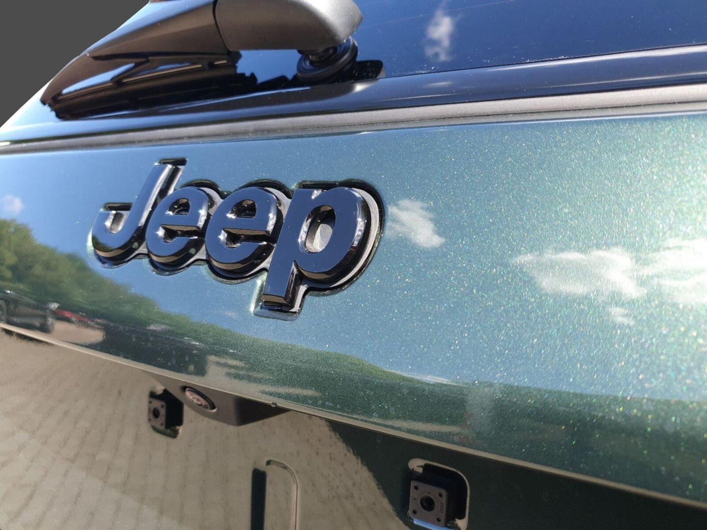Fahrzeugabbildung Jeep Compass 1.5 MHEV ''Summit'' PANORAMADACH SOFORT