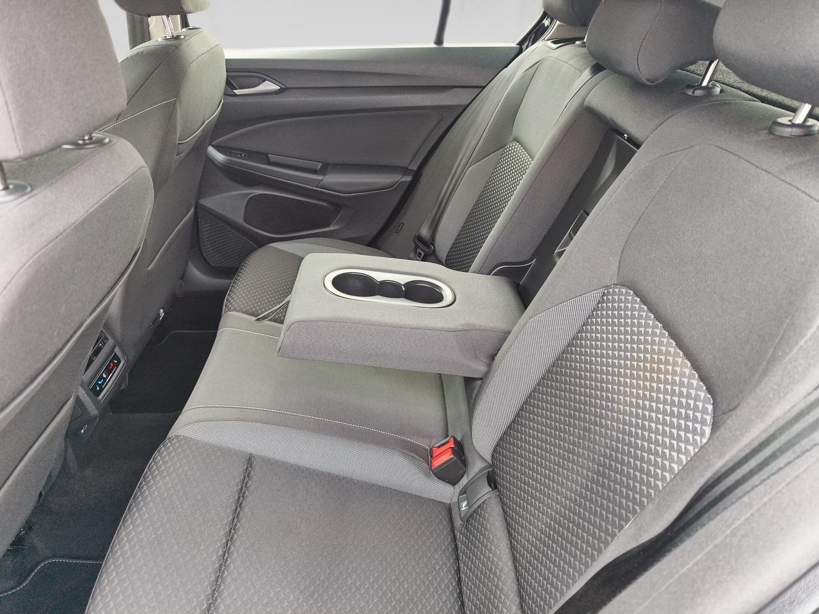 Volkswagen Golf VIII 1.5 TSI Active Standhzg+Kamera+HUD+ACC, миниатюра 25